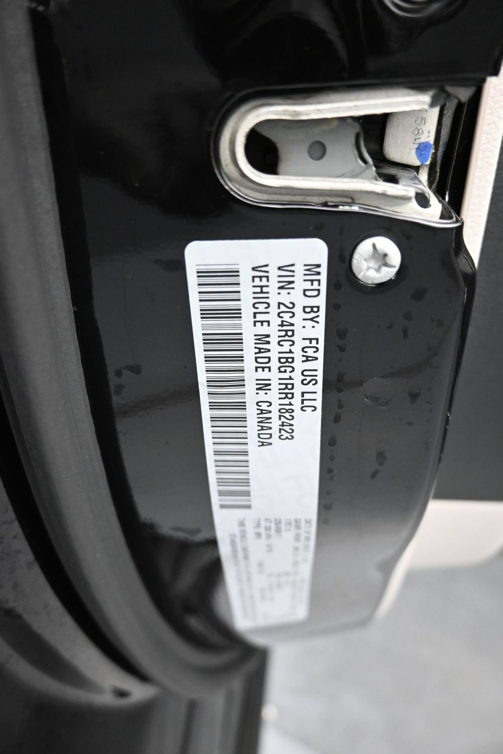 Used 2024 Chrysler Pacifica Touring-L FWD image 26