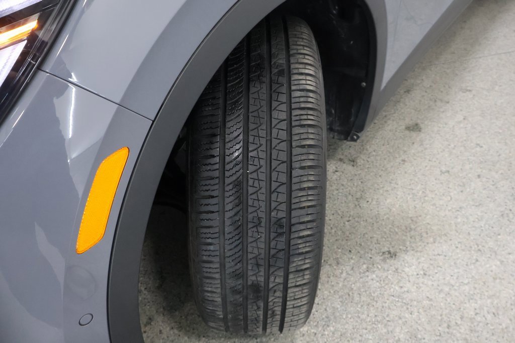 Used 2023 Volkswagen ID.4 Pro S image 4