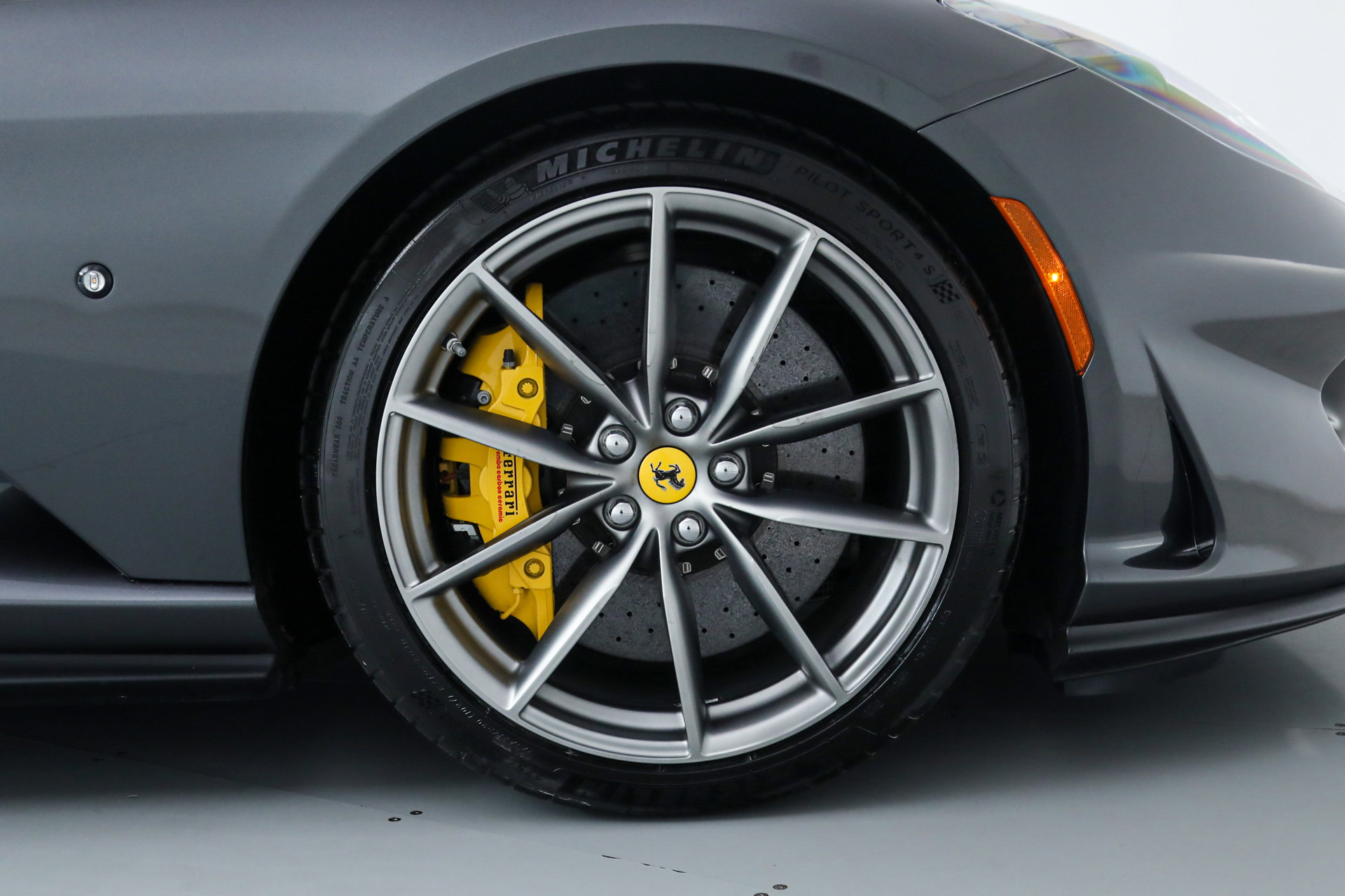 Certified 2022 Ferrari 812 GTS image 39