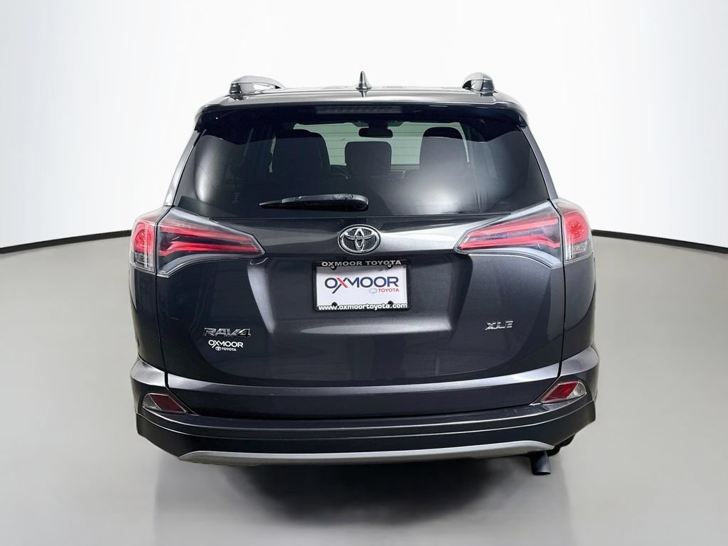Certified 2017 Toyota RAV4 XLE FWD image 6