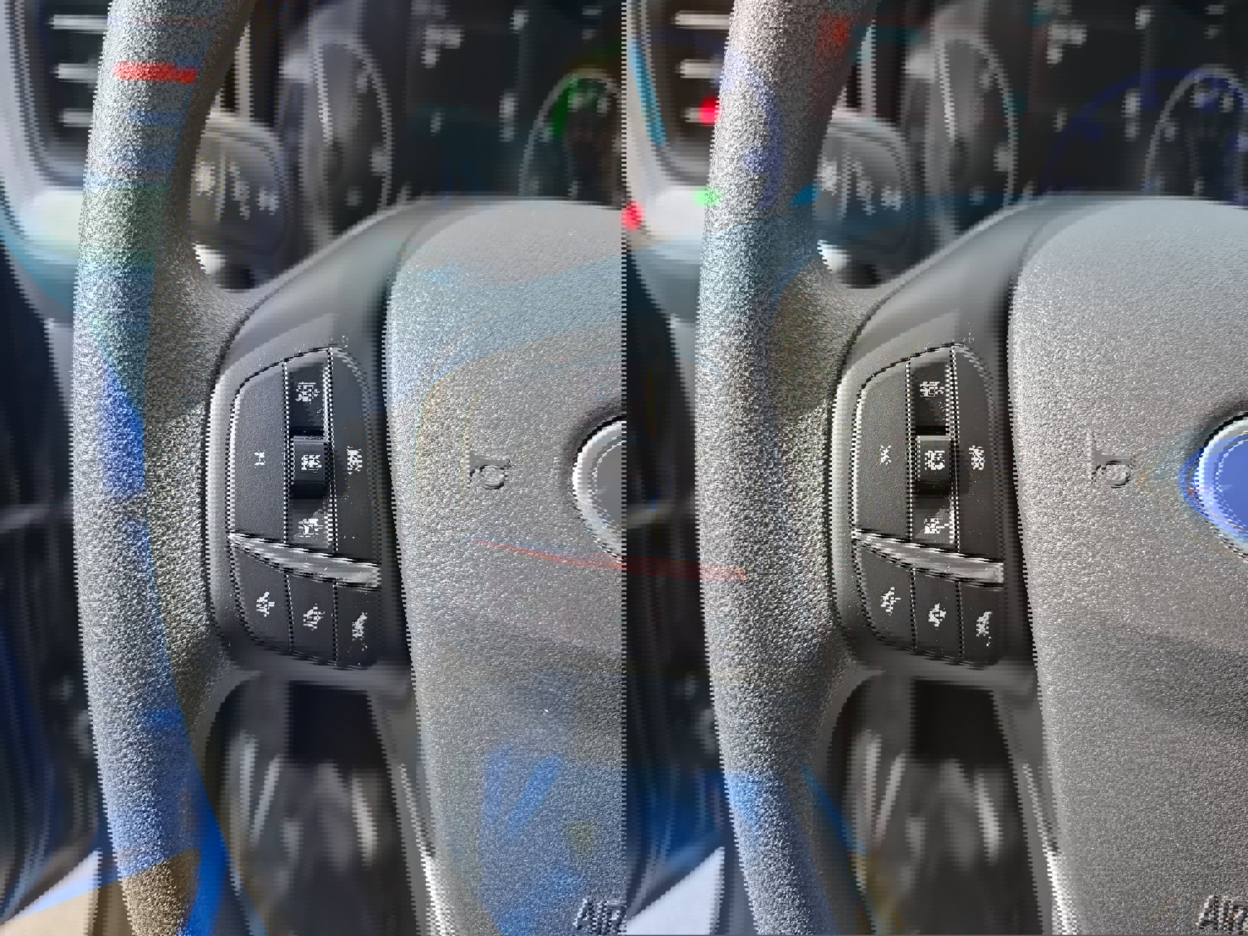 Used 2024 Ford Maverick XLT image 16