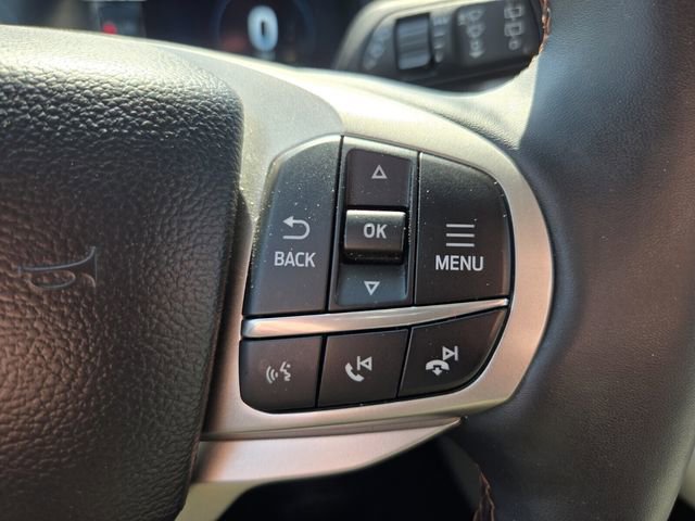 Certified 2025 Ford Explorer Active w/ Active Comfort Package image 28