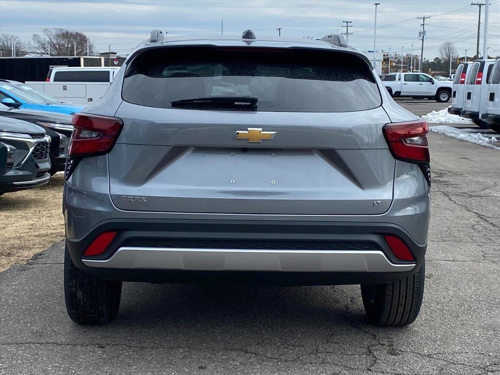 New 2026 Chevrolet Trax LT w/ LT Convenience Package image 4