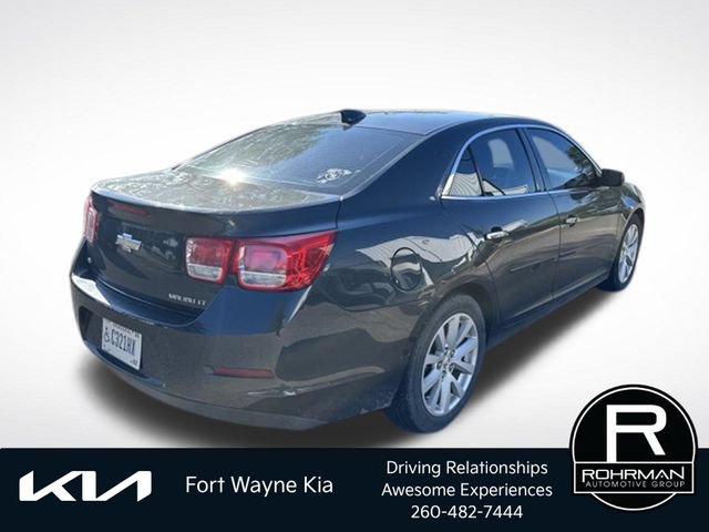 Used 2015 Chevrolet Malibu LT w/ Leather Package FWD image 6