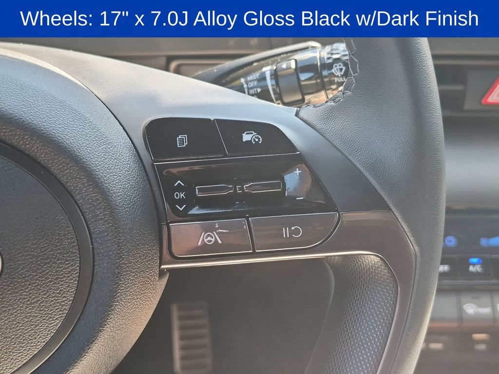 Used 2026 Hyundai Elantra Sport FWD image 14
