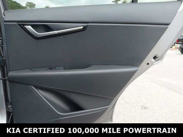 Certified 2024 Kia Niro LX image 24