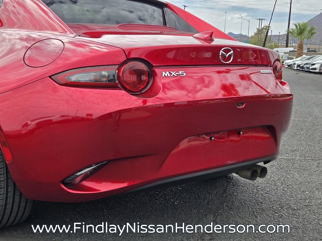 Used 2020 MAZDA MX-5 Miata RF Grand Touring RWD image 5
