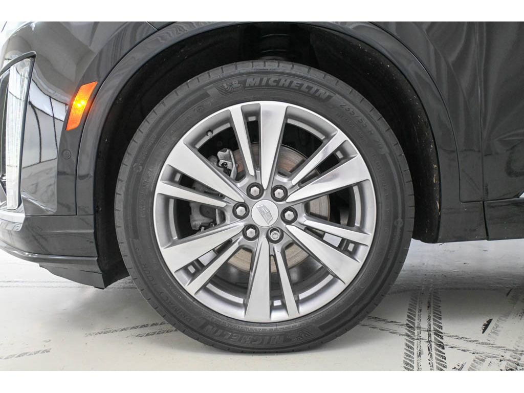 Used 2022 Cadillac XT6 Premium Luxury w/ Technology Package image 23