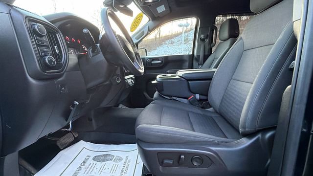 Used 2022 Chevrolet Silverado 1500 Custom image 13
