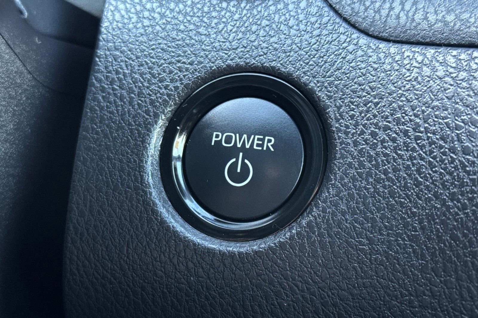 Certified 2025 Toyota Camry SE FWD image 22