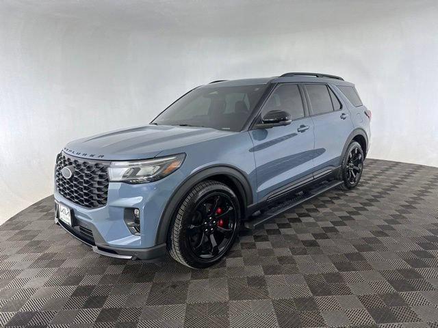 Used 2025 Ford Explorer ST AWD/4WD image 5