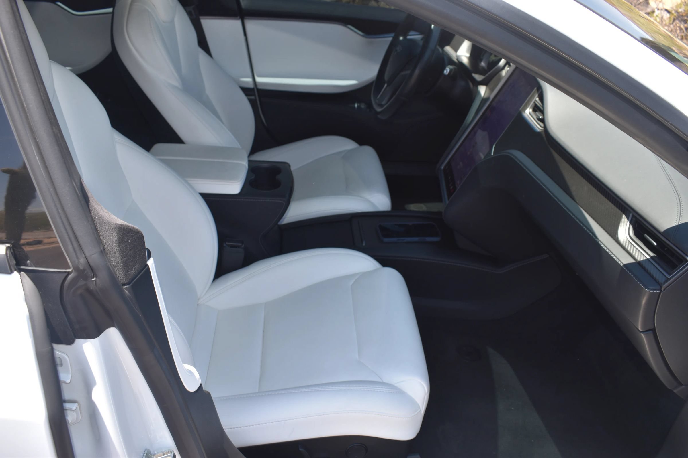 Used 2019 Tesla Model S 100D AWD/4WD image 12