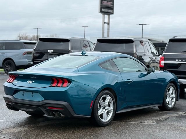 Certified 2026 Ford Mustang Coupe RWD image 39