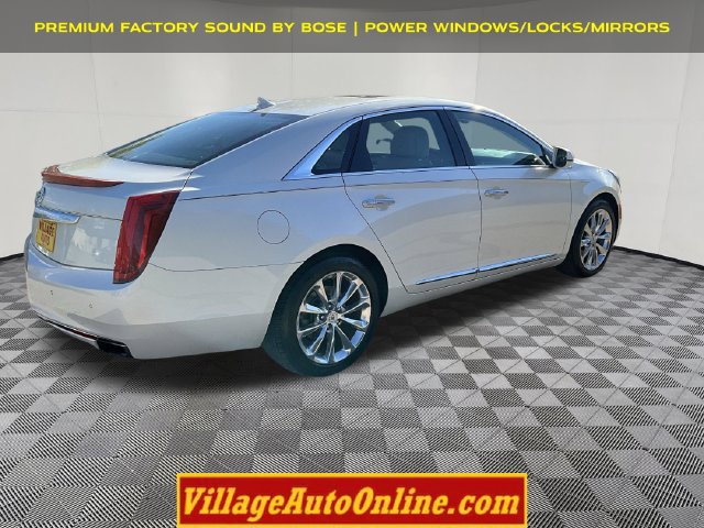 Used 2013 Cadillac XTS Premium AWD/4WD image 4
