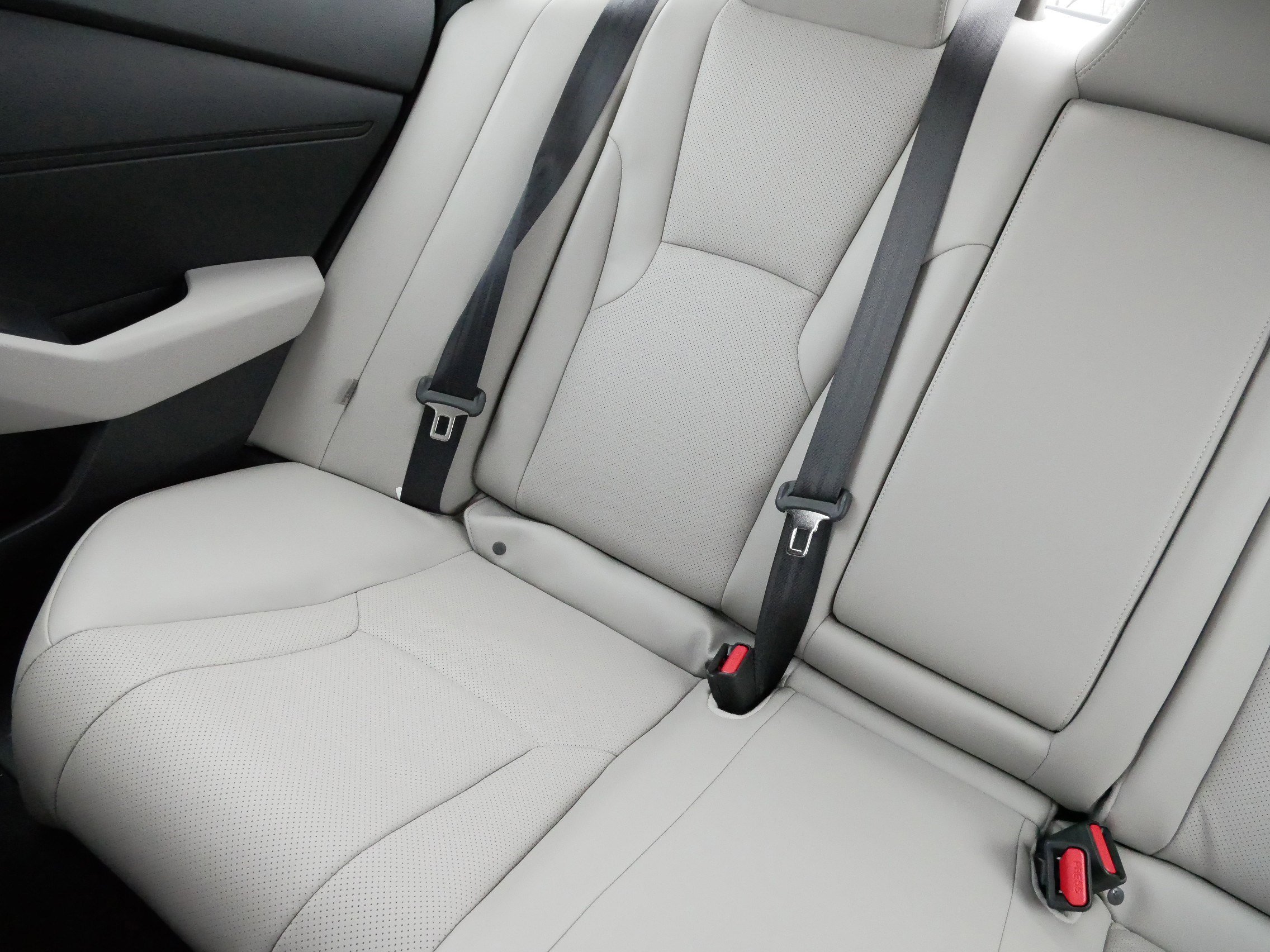 Certified 2025 Honda Accord EX-L image 12