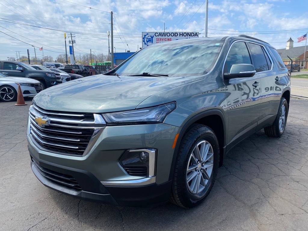 Used 2023 Chevrolet Traverse LT AWD/4WD image 7