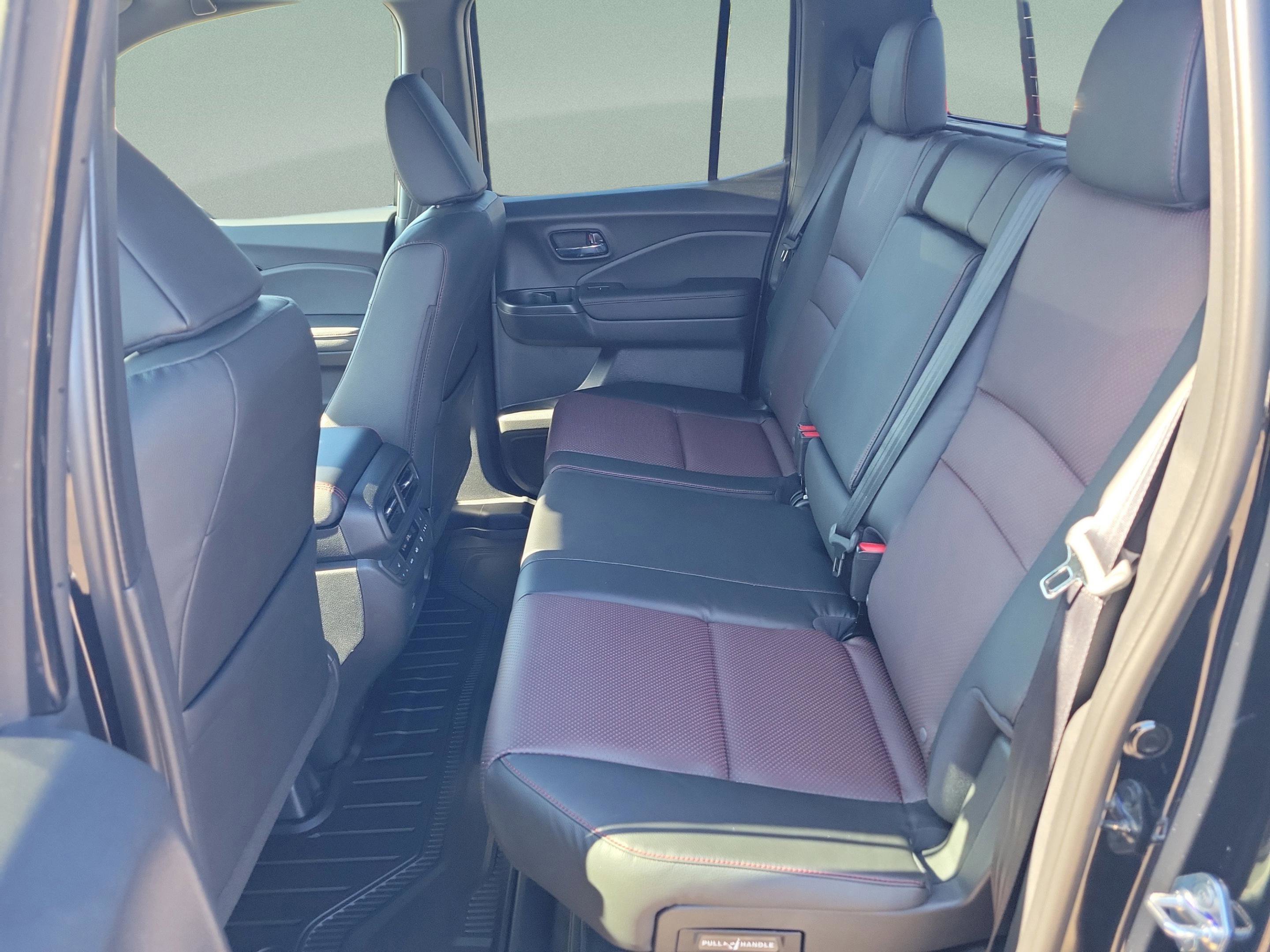 New 2026 Honda Ridgeline Black Edition image 7