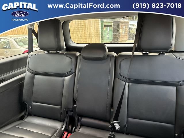 Certified 2025 Ford Expedition Max Active AWD/4WD image 18