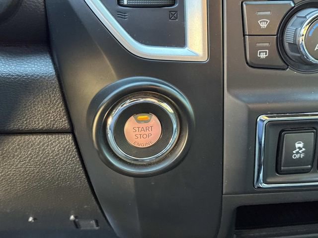 Used 2019 Nissan Titan SV w/ SV Convenience Package image 31