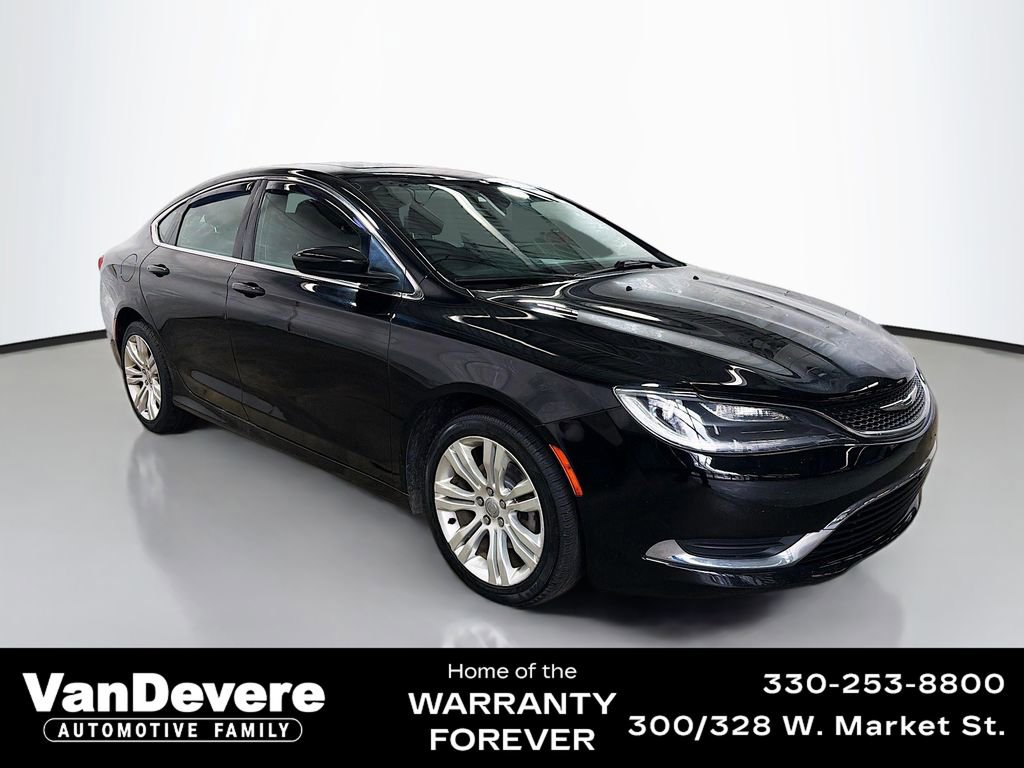 Used 2015 Chrysler 200 Limited w/ Convenience Group image 1