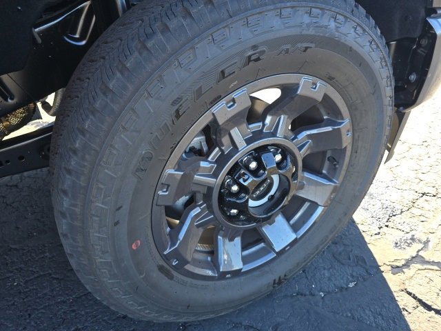 New 2026 Ford F250 4x4 Crew Cab Super Duty image 28