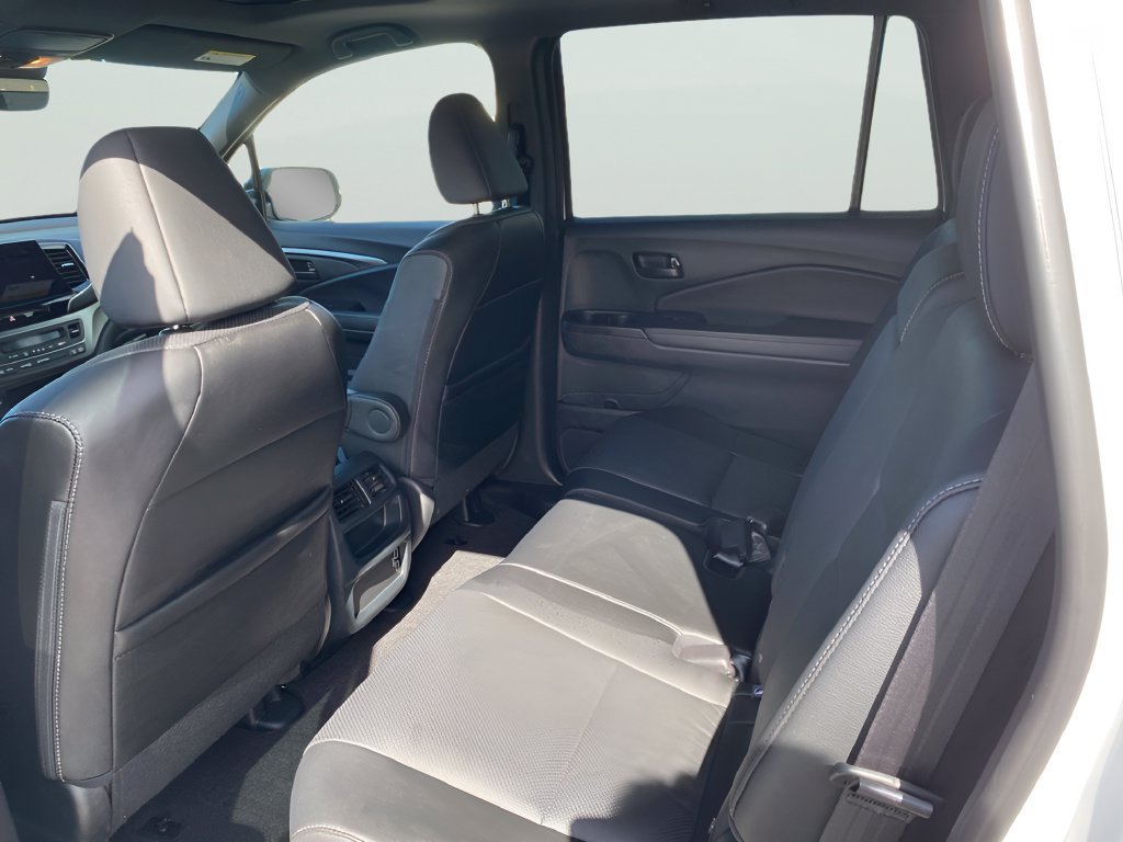 Certified 2023 Honda Passport EX-L image 16