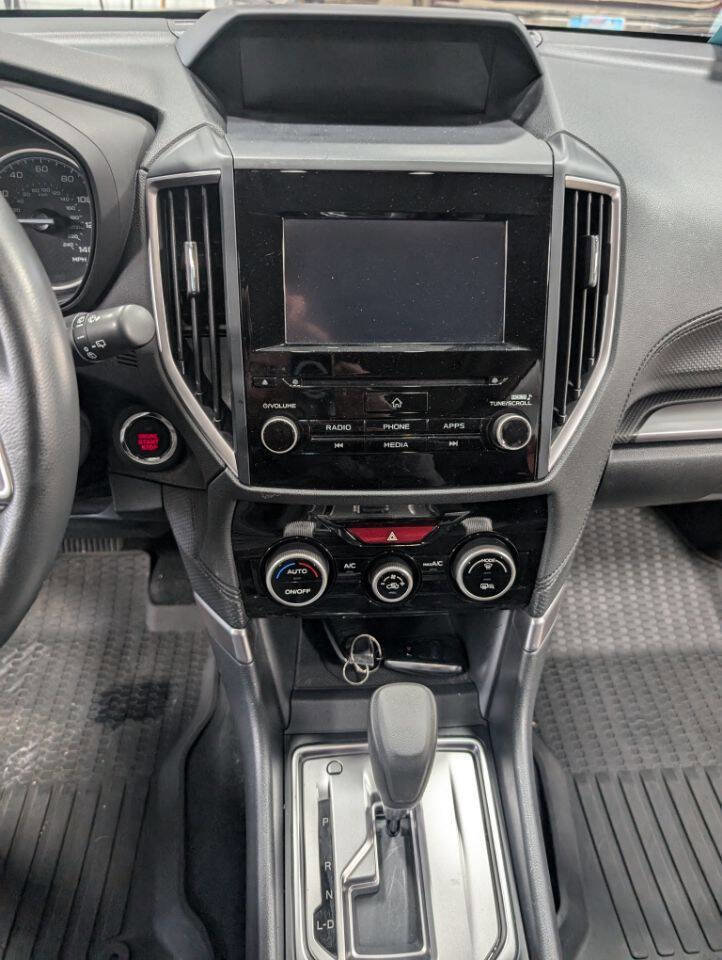 Used 2022 Subaru Forester Premium image 12