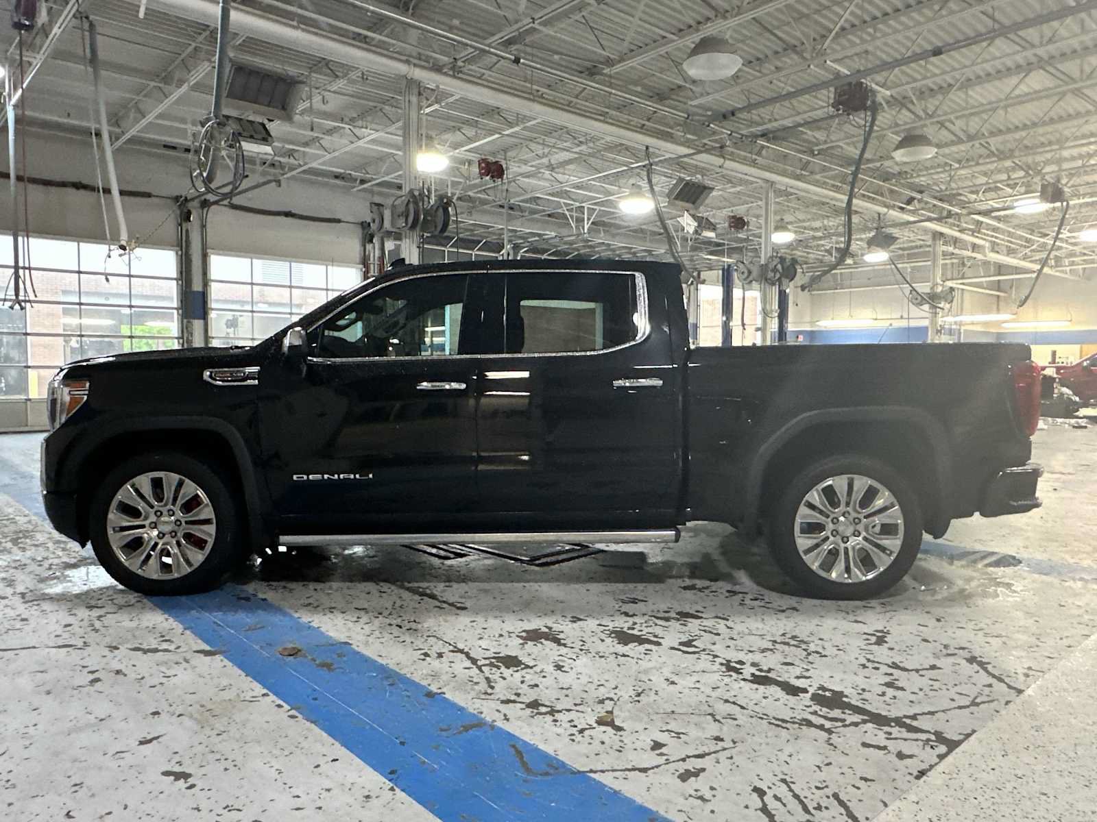 Certified 2021 GMC Sierra 1500 Denali w/ Denali Ultimate Package AWD/4WD image 11