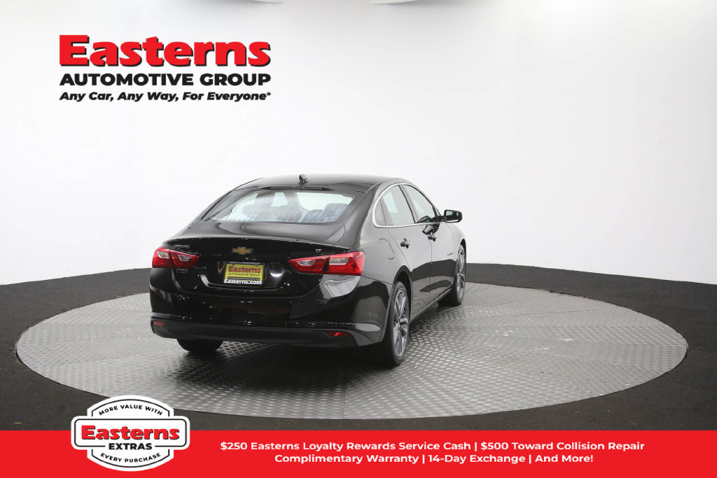 Used 2025 Chevrolet Malibu LT FWD image 39