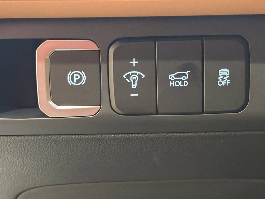 New 2027 Hyundai Santa Fe Calligraphy FWD image 27