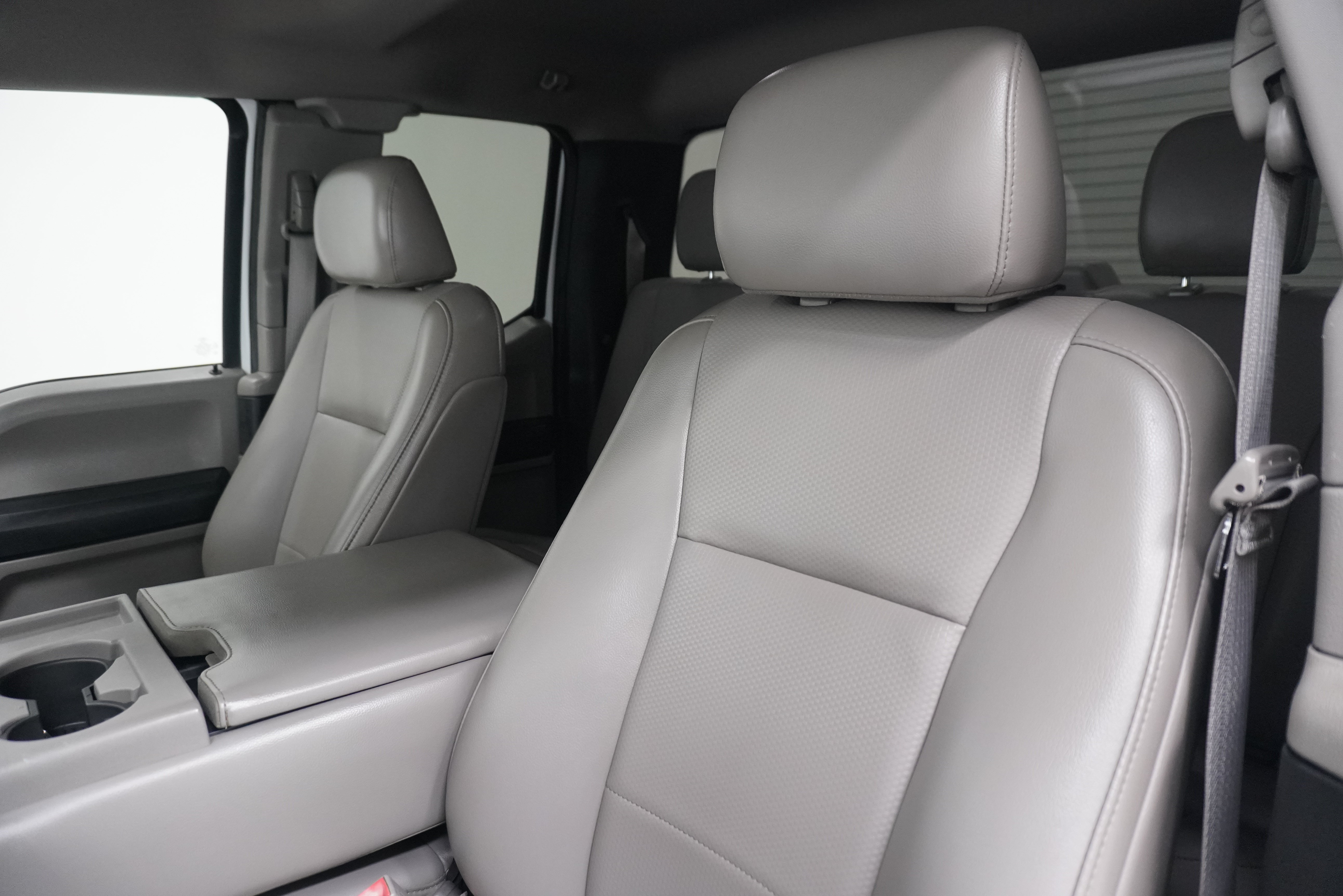 Used 2019 Ford F250 XL w/ Power Equipment Group AWD/4WD image 11