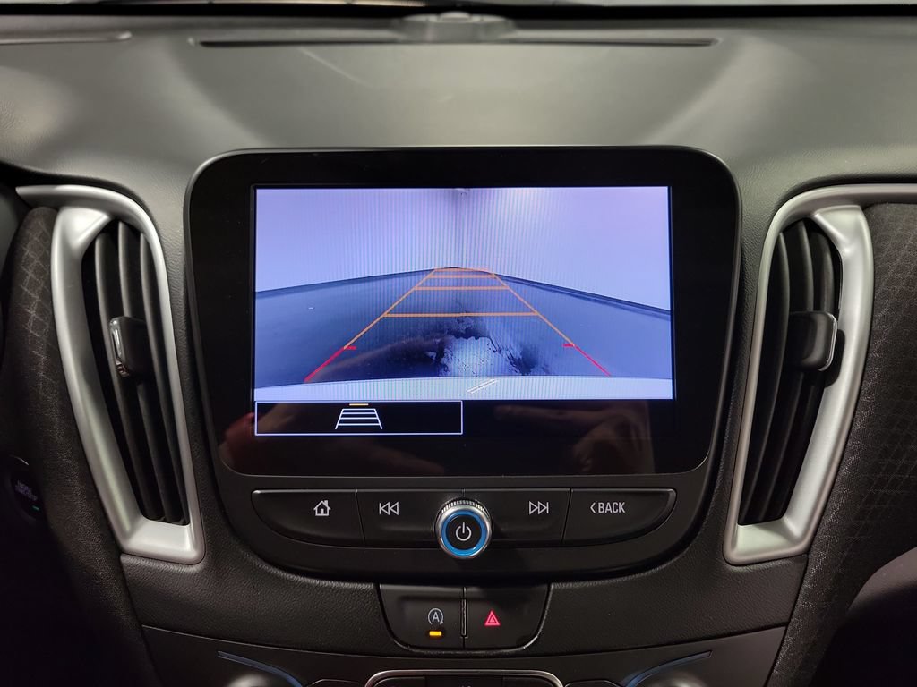 Used 2024 Chevrolet Malibu LT FWD image 19