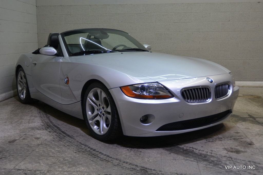 Used 2003 BMW Z4 3.0i image 3