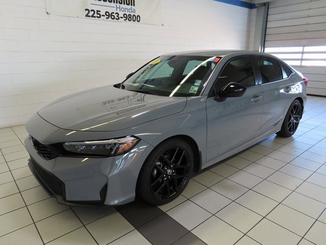 Used 2025 Honda Civic Sport image 2