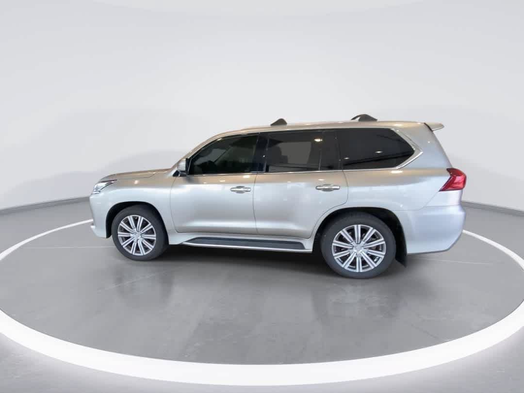 Used 2017 Lexus LX 570 4WD w/ Luxury Package image 5