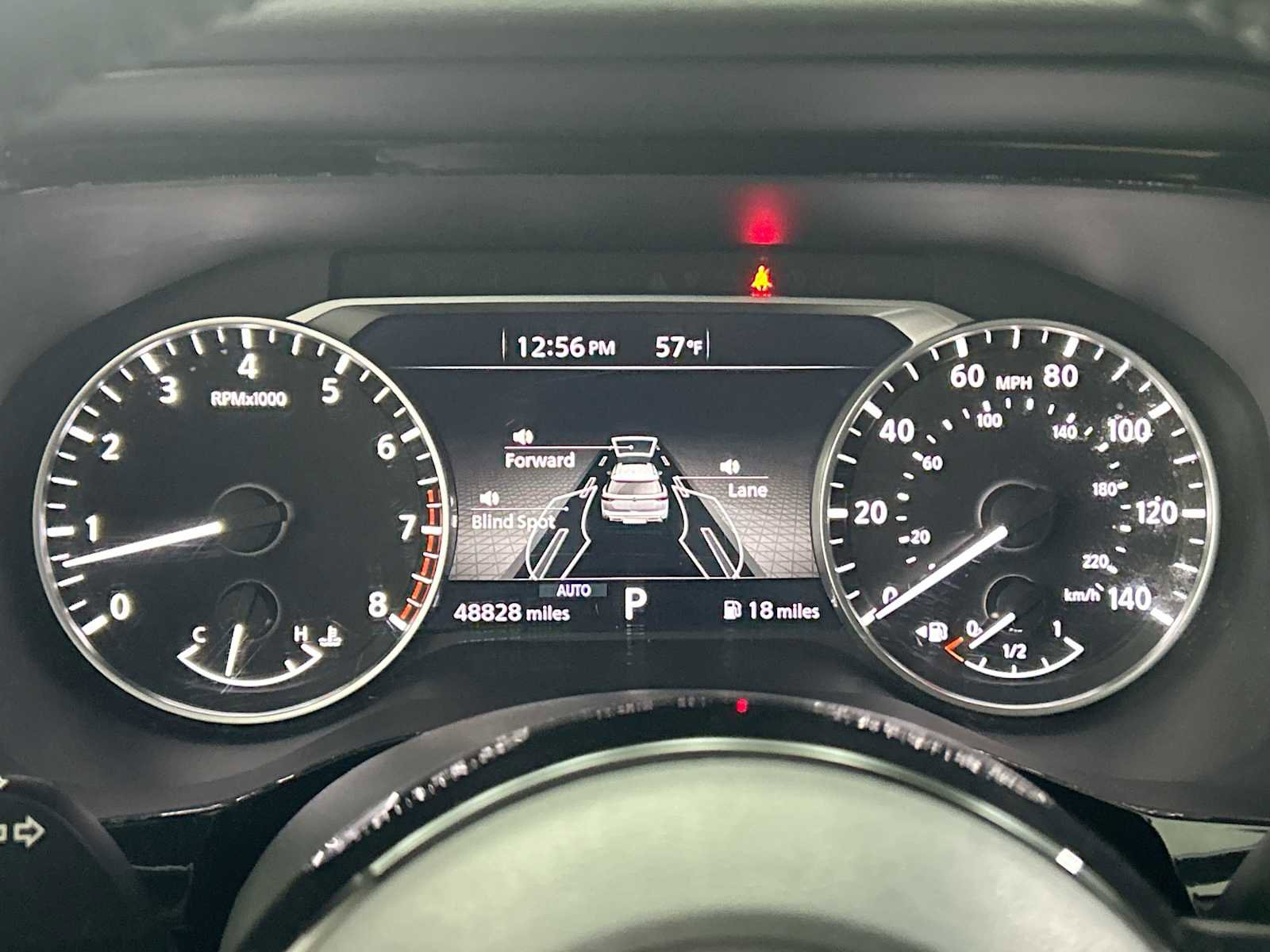 Used 2022 Nissan Pathfinder SV image 10