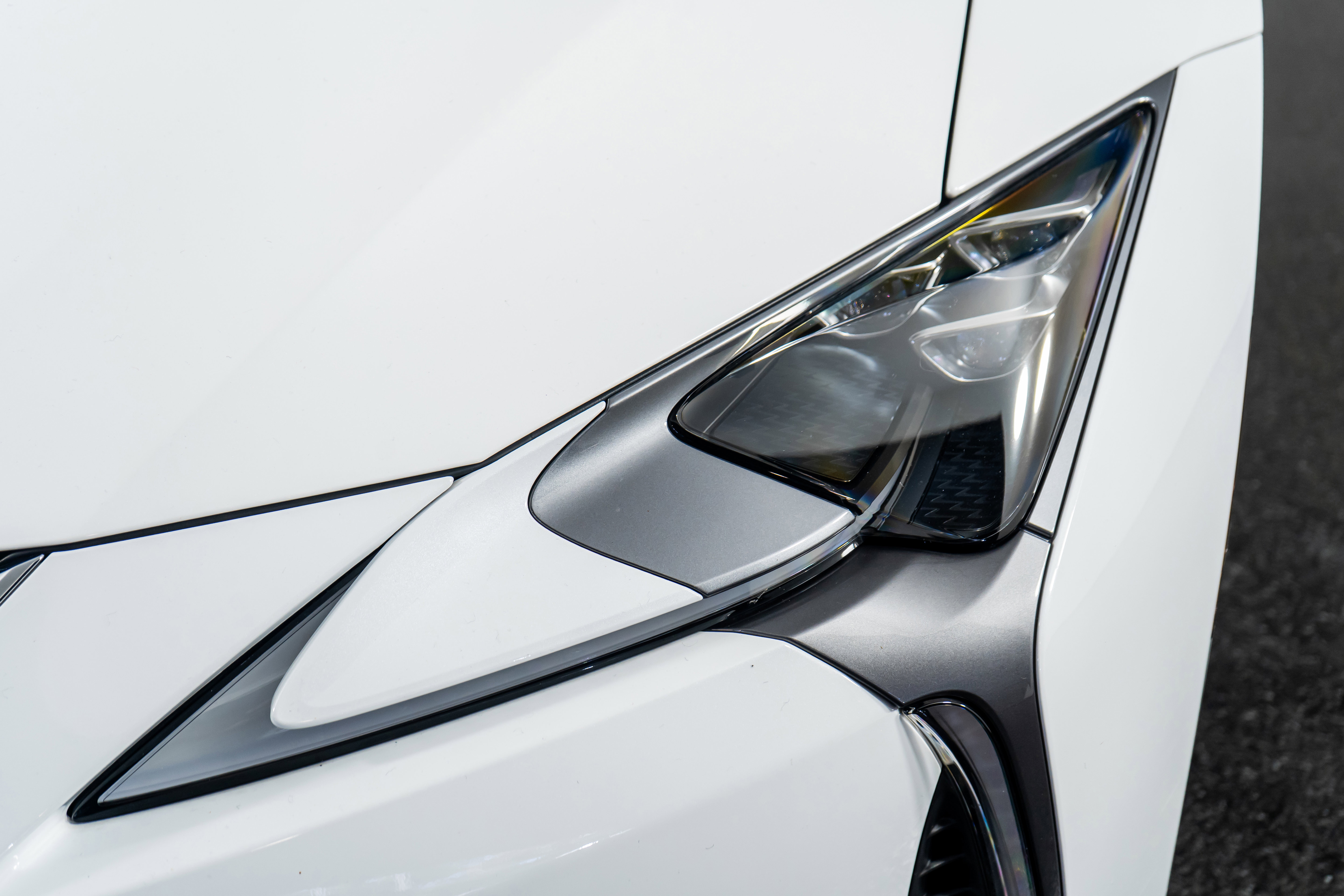 Used 2024 Lexus LC 500 Convertible image 25