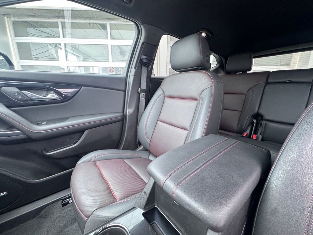 Used 2025 Chevrolet Blazer RS FWD image 23