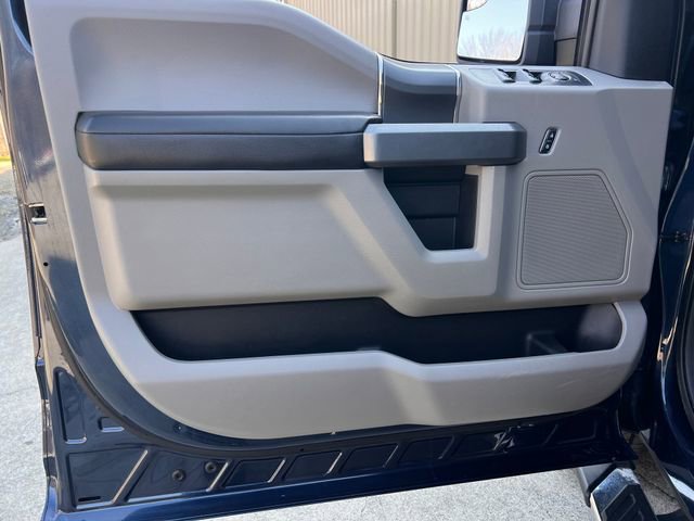 Used 2018 Ford F150 XLT w/ Equipment Group 302A Luxury image 10