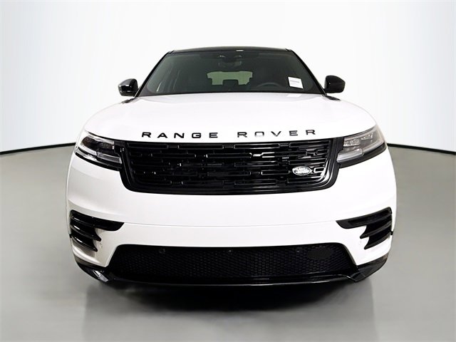 New 2026 Land Rover Range Rover Velar Dynamic SE image 2