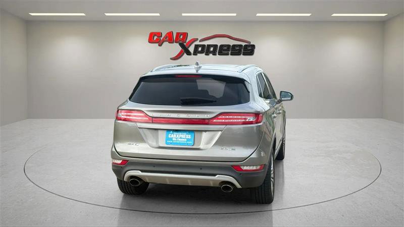 Used 2016 Lincoln MKC Reserve w/ Lincoln MKC Climate Package image 12