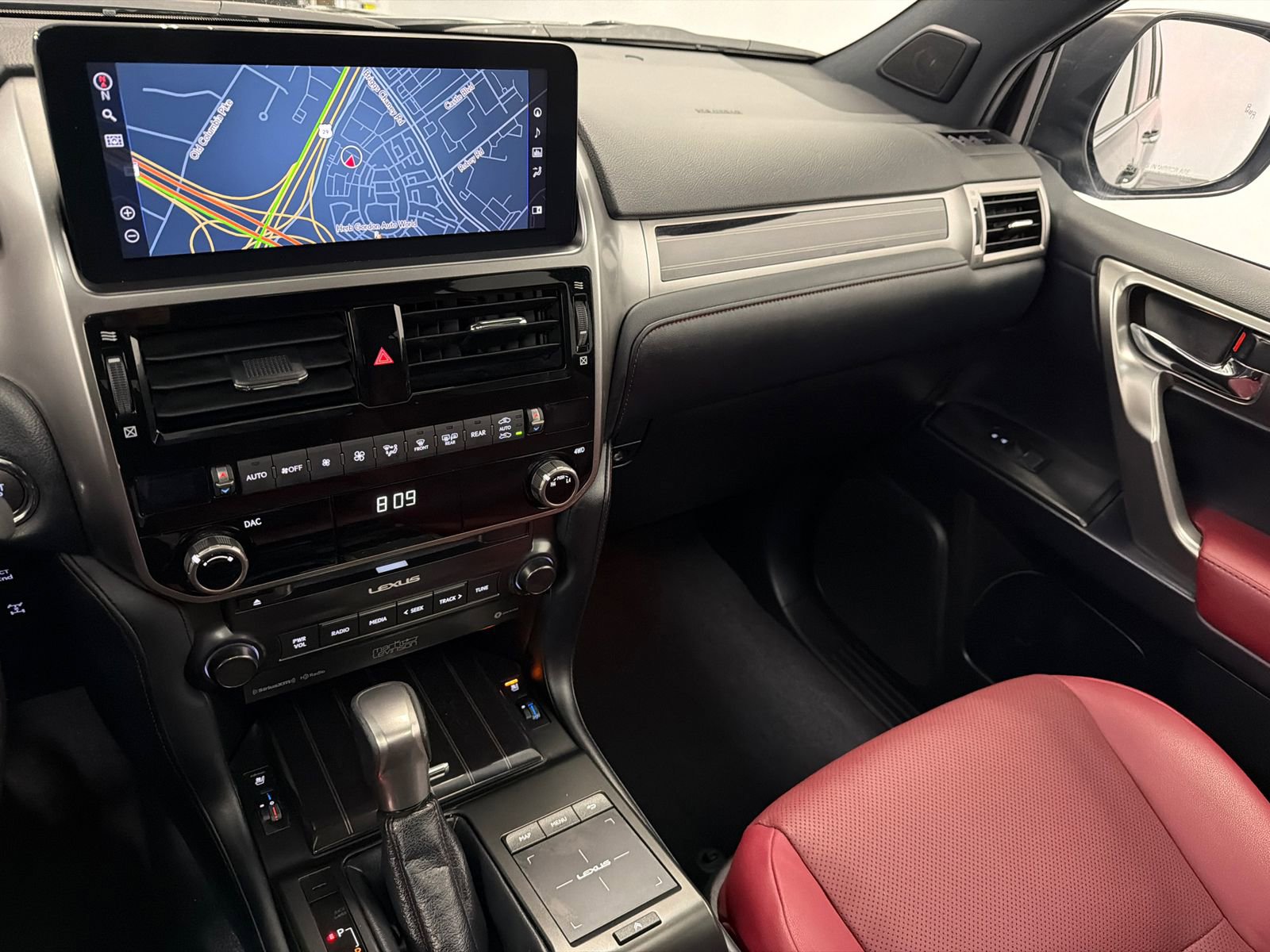 Used 2023 Lexus GX 460 Premium w/ Premium Plus Package image 28