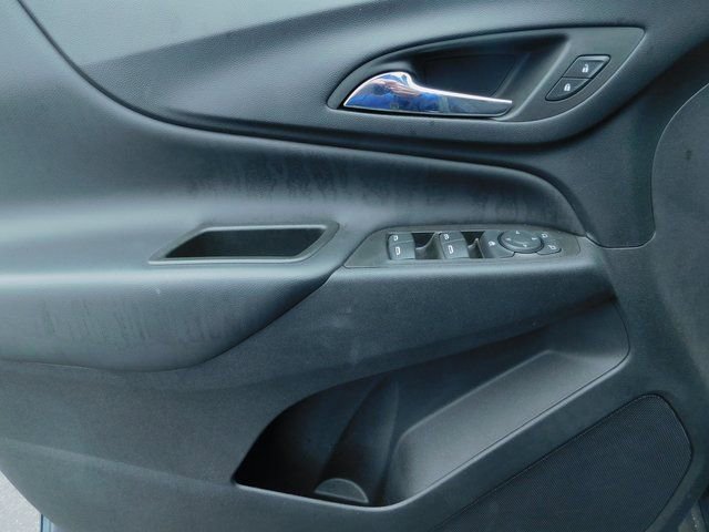 Used 2022 Chevrolet Equinox LT image 24