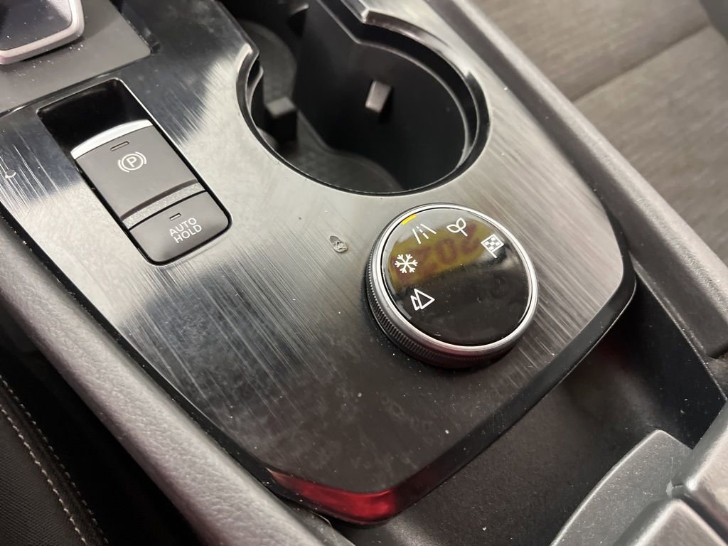 Used 2021 Nissan Rogue SV image 31