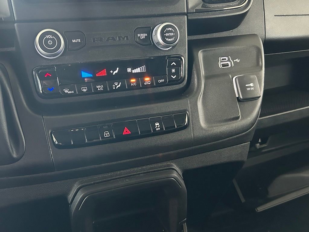 Used 2023 RAM ProMaster 2500 FWD image 18