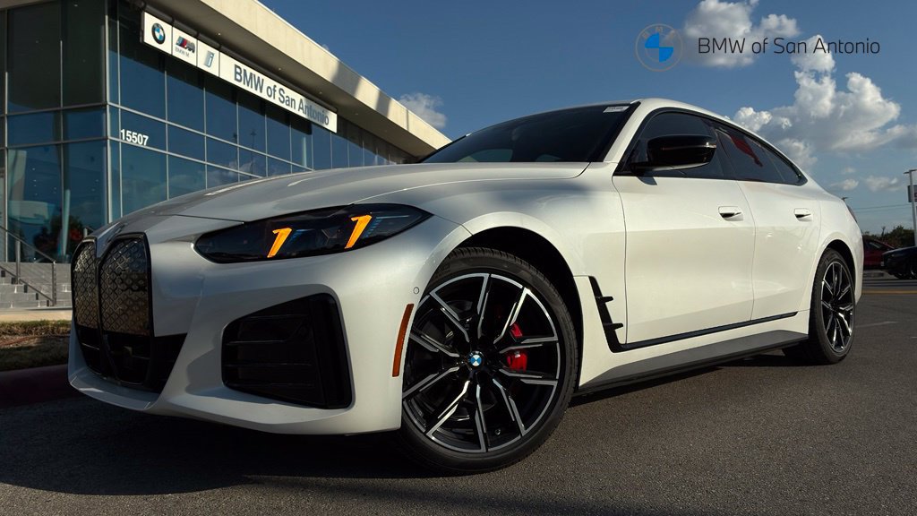 New 2026 BMW i4 eDrive40 w/ M Sport Package RWD image 1