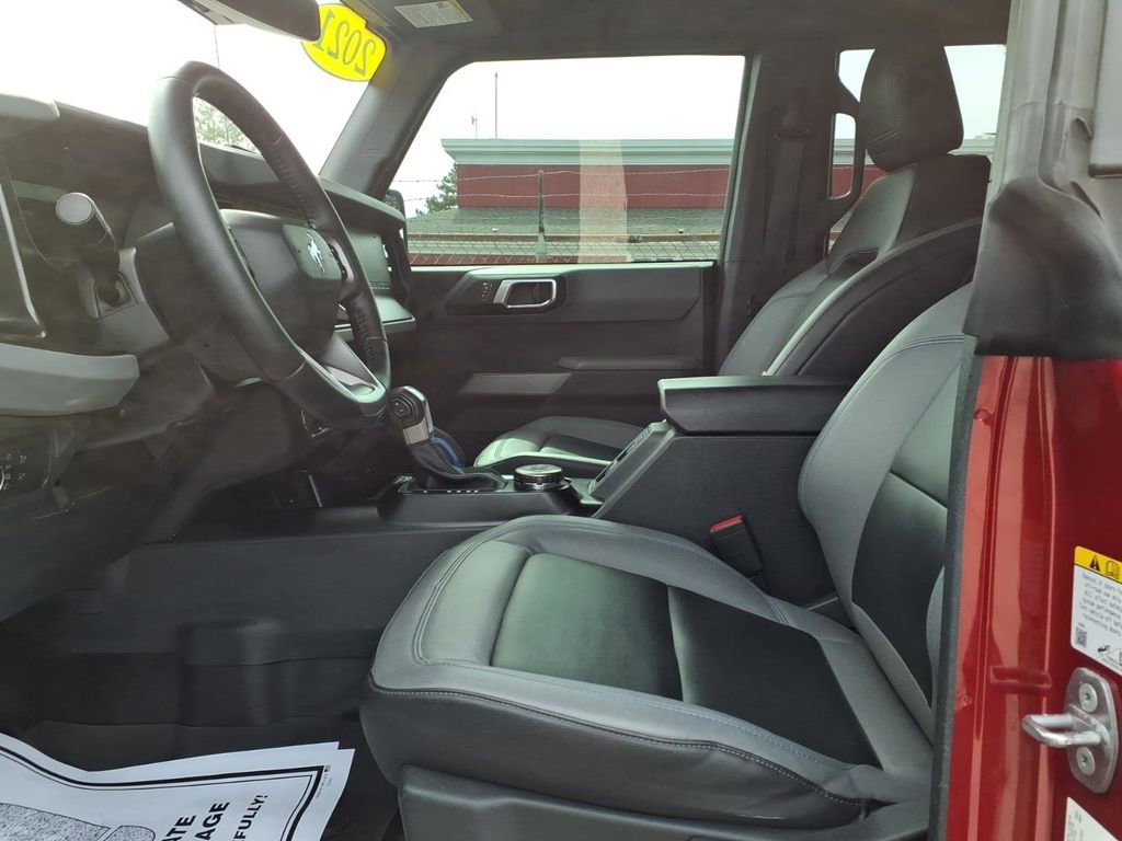 Certified 2021 Ford Bronco Black Diamond w/ Sasquatch Package image 14