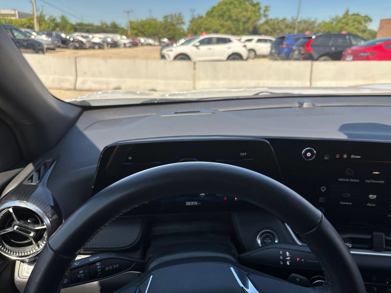 Used 2025 Chevrolet Equinox LT FWD image 34