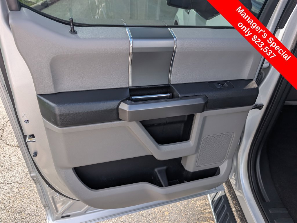 Used 2019 Ford F150 XLT w/ Equipment Group 302A Luxury AWD/4WD image 12
