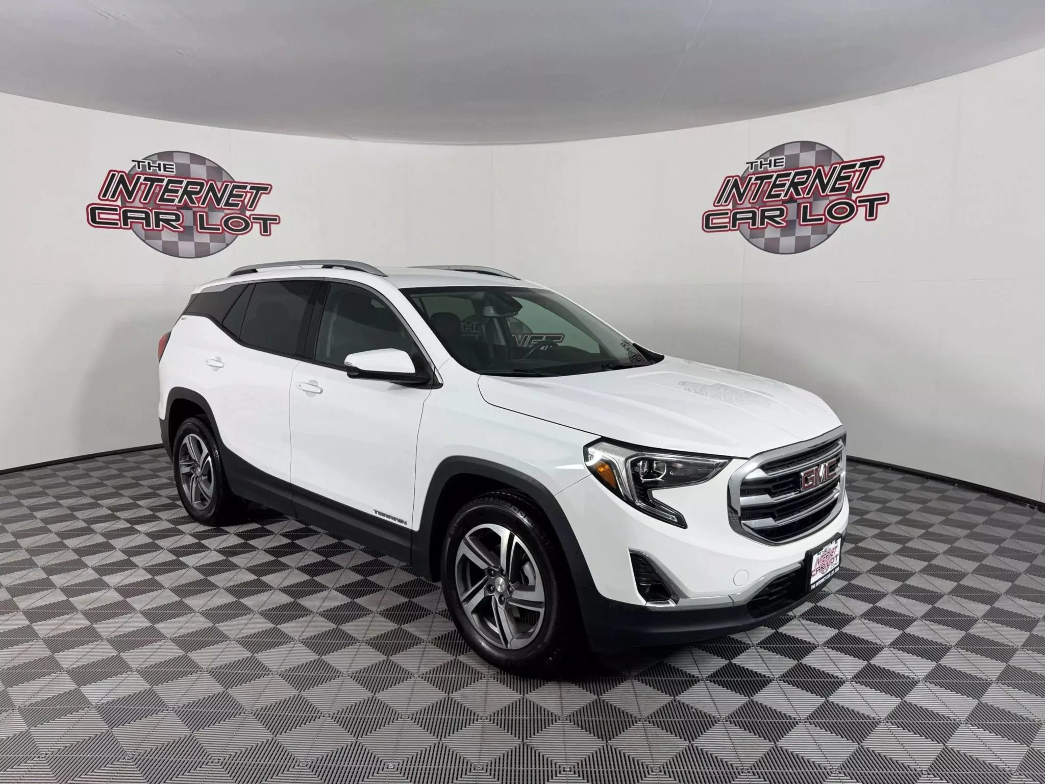 Used 2020 GMC Terrain SLT w/ Preferred Package AWD/4WD image 9